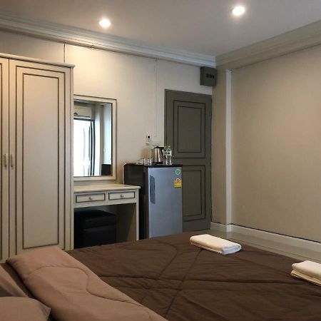 M. Swita เอ็ม.สวิต Apartment Bangkok Luaran gambar
